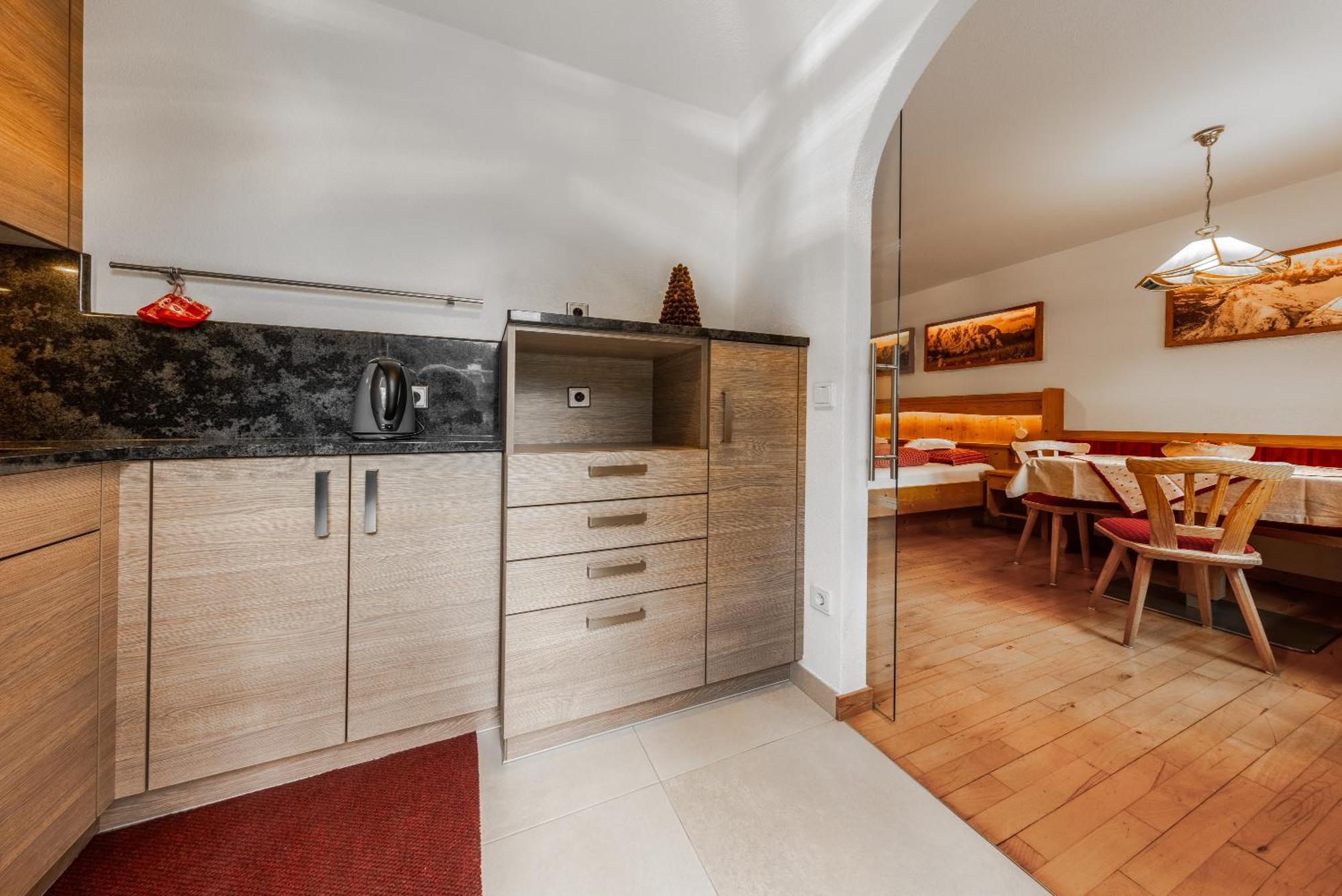 Apartment Ciasa Laoi San Cassiano  Buitenkant foto